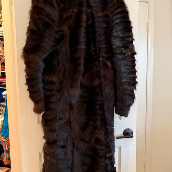 Luxurious Dark Brown Real Mink Fur with Fox Coat - Picture 10 of 15